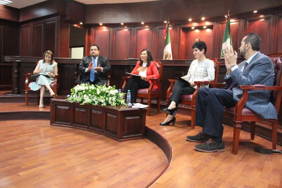 “LA CIUDAD DE MÉXICO Y SU ESQUEMA ELECTORAL”.