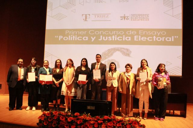 TRIJEZ REALIZA CONFERENCIA MAGISTRAL Y ENTREGA DE RECONOCIMIENTOS AL PRIMER CONCURSO DE ENSAYO