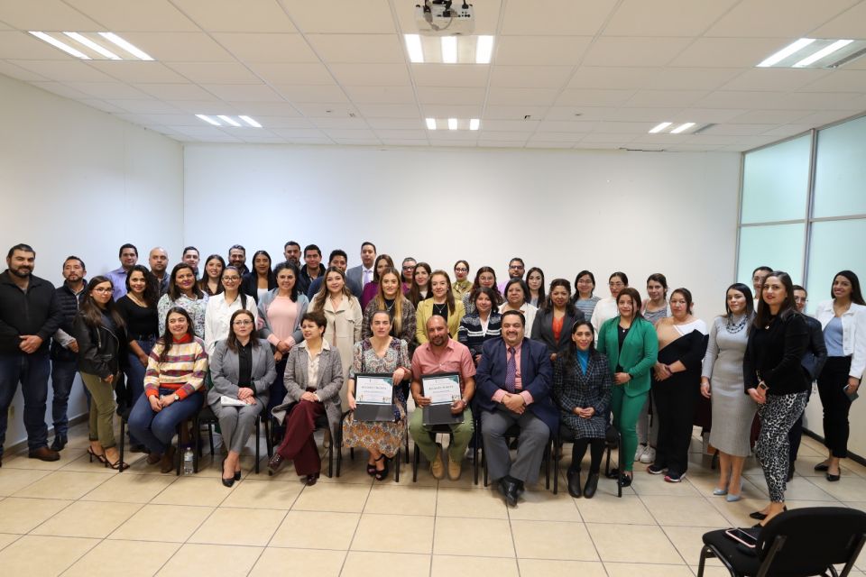 PERSONAL DEL TRIJEZ SE CAPACITA EN DERECHOS Y ATENCIÓN A PERSONAS CON DISCAPACIDAD